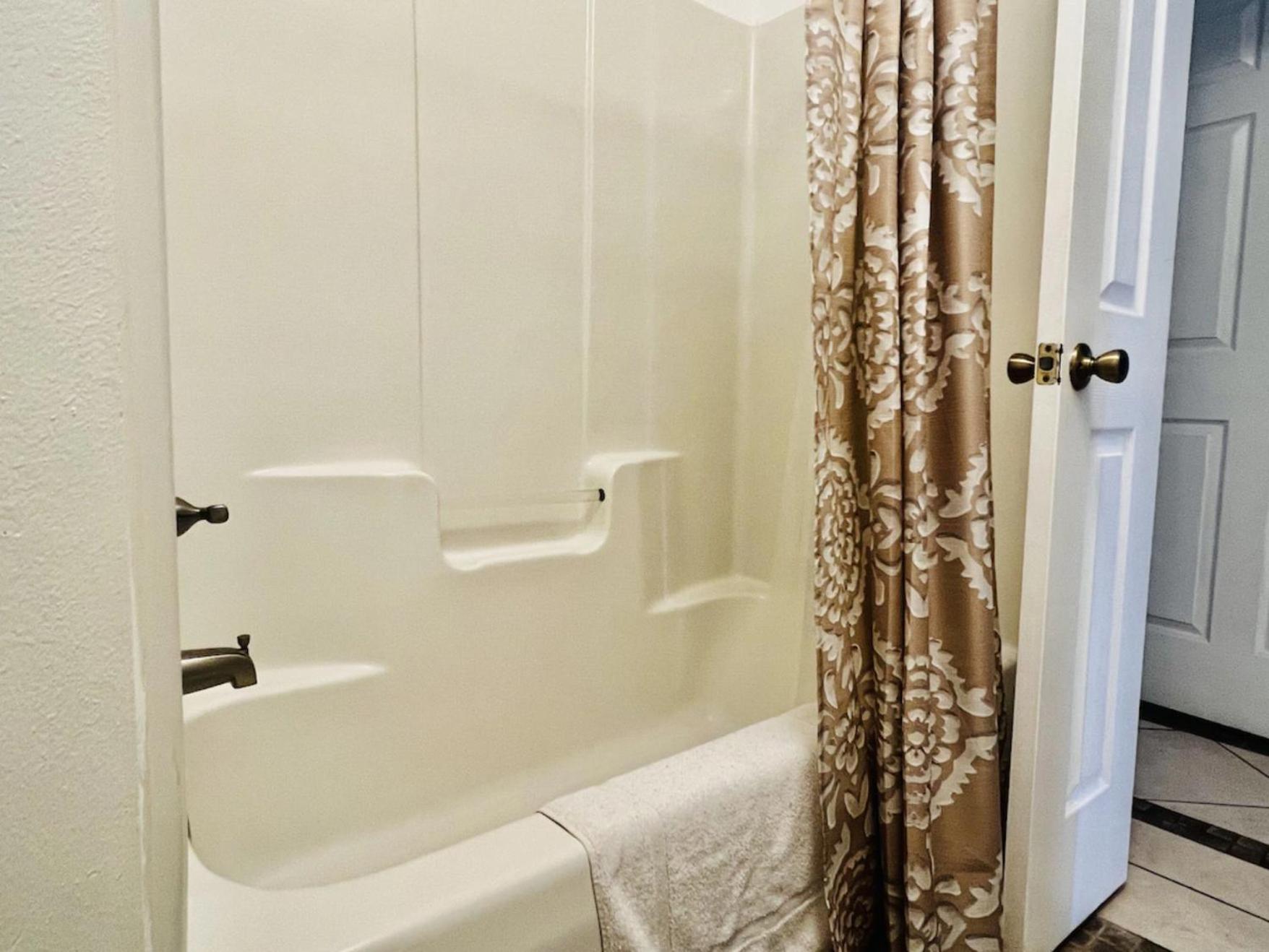 Casa vacanze Charming 2 Bdr 1 Bath Fenced Byard N Pet Friendly Close To Bases